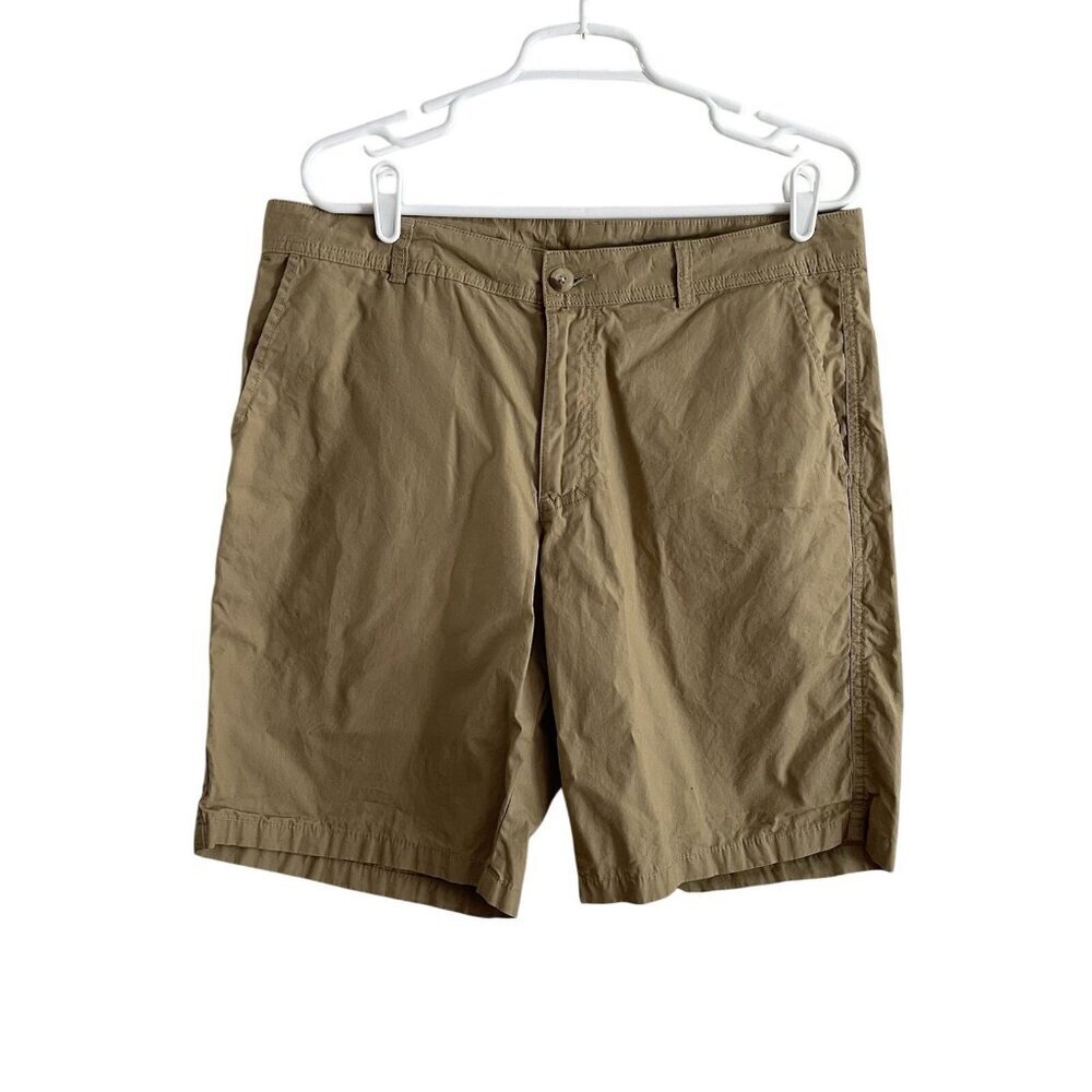 Columbia Men Sz 34 Waist - 10" Length Tan Khaki Pocketed Lightweight Shorts